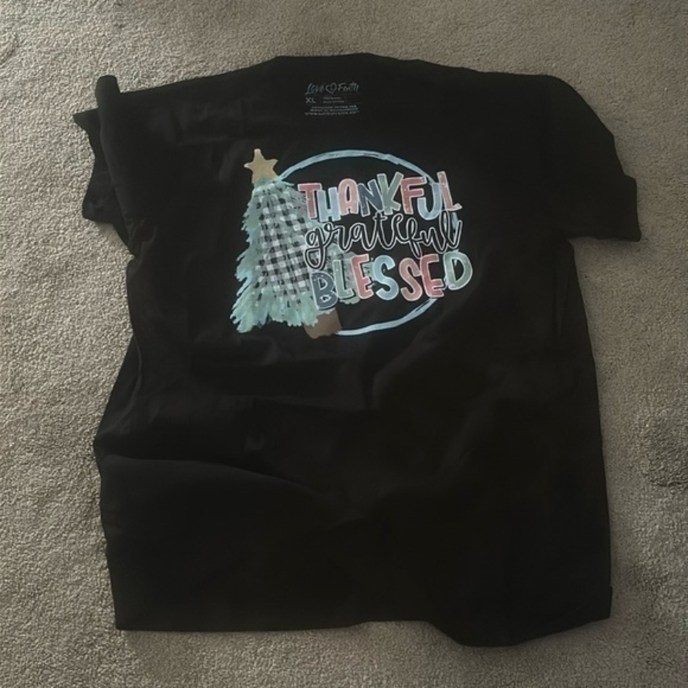 Brand new extra large women’s T-shirt